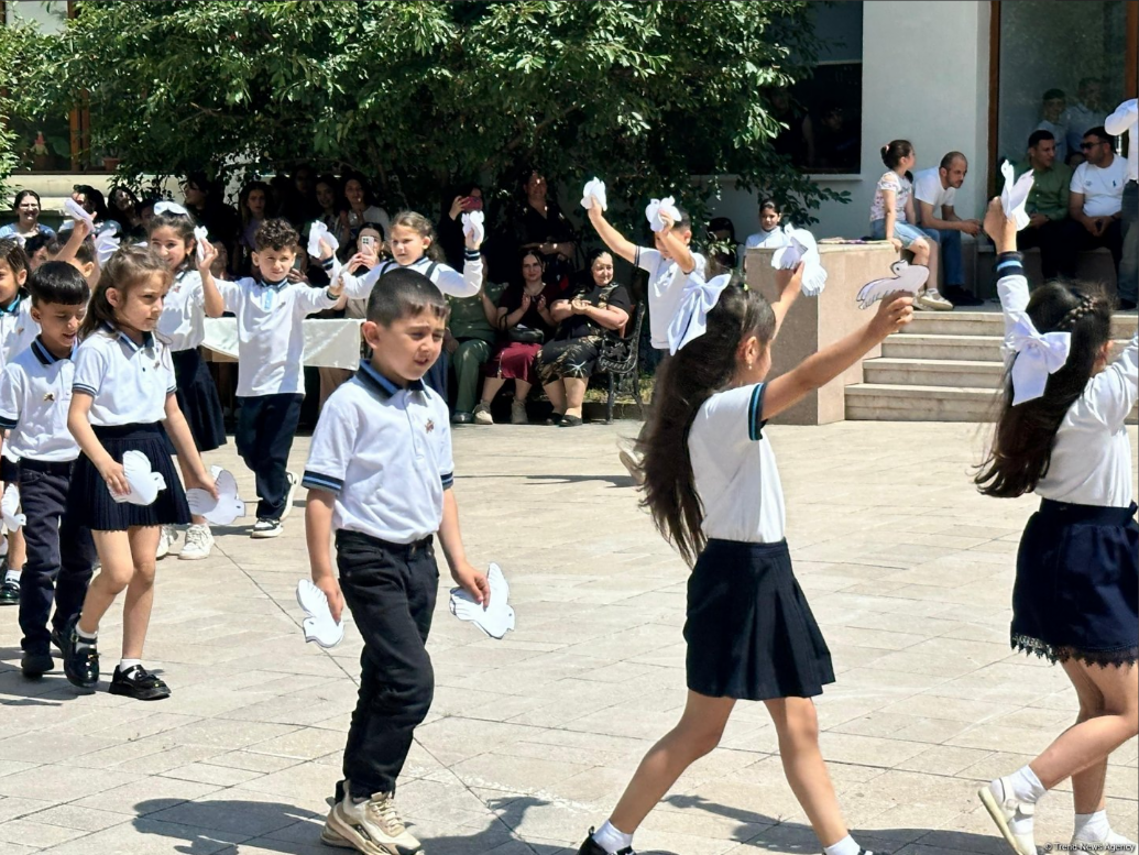 Xankəndidə 37 ildən sonra “Son zəng” çalındı