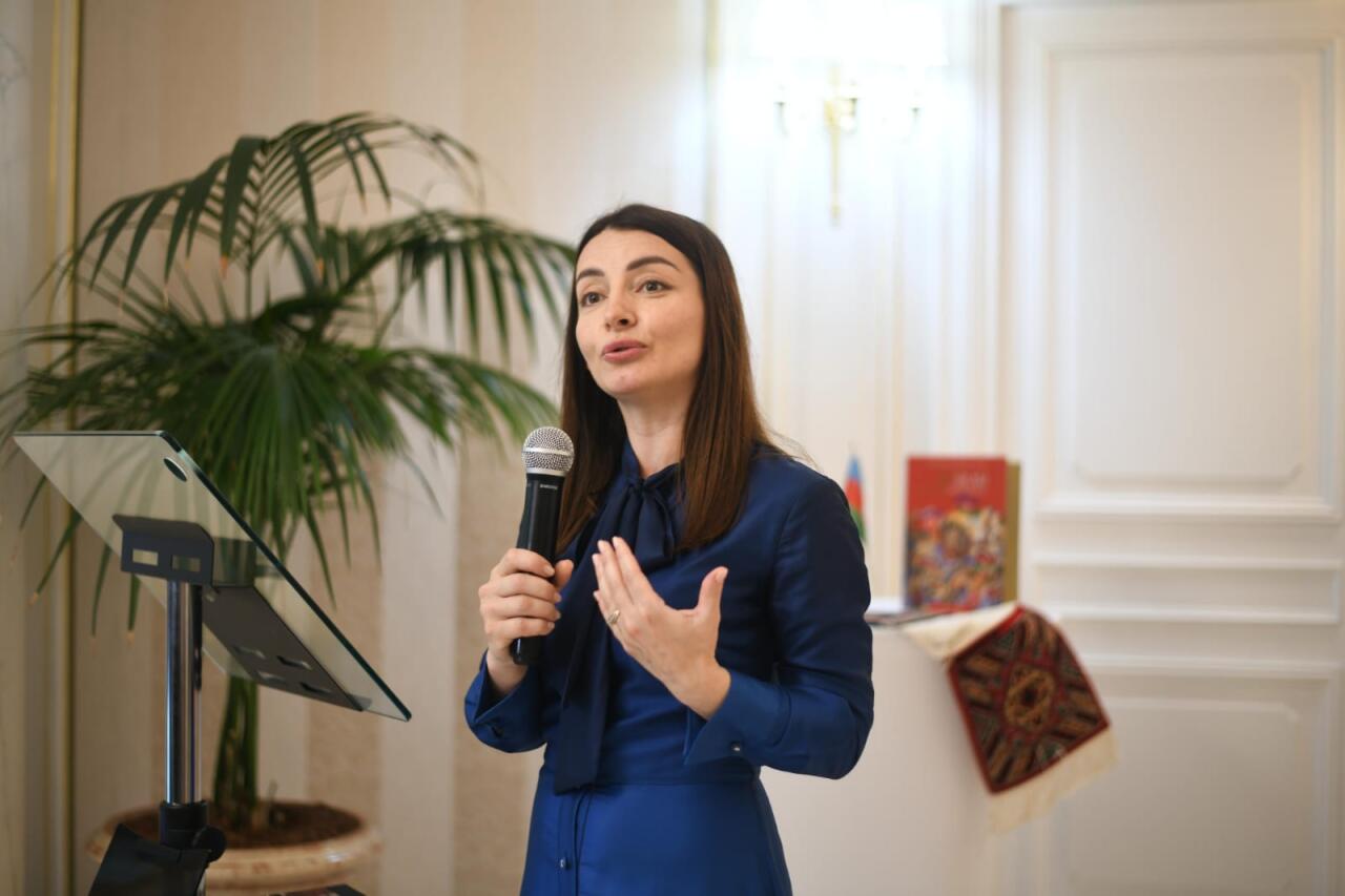 Торжественная презентация книг о культурном наследии Азербайджана в Париже