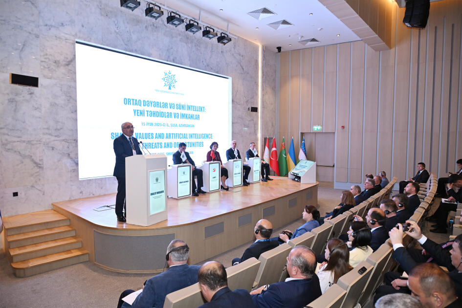 Şuşada “Yeni dünya nizamı: geosiyasi aspektlər və qlobal çağırışlar” mövzusunda beynəlxalq konfrans keçirilib