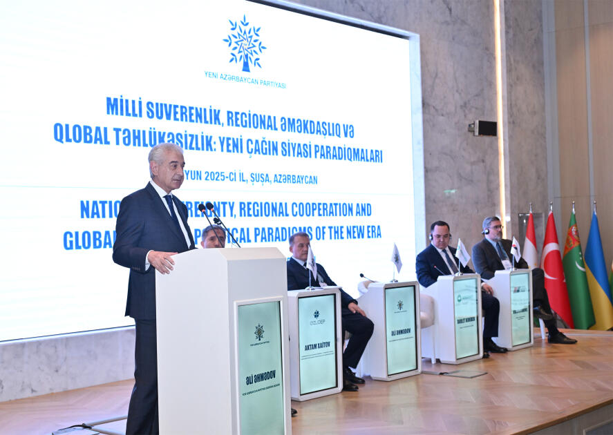Şuşada “Yeni dünya nizamı: geosiyasi aspektlər və qlobal çağırışlar” mövzusunda beynəlxalq konfrans keçirilib