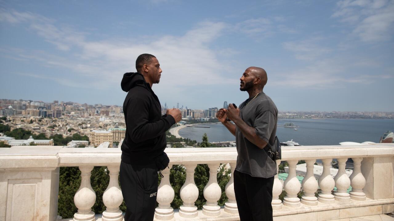Бойцы UFC встретились лицом к лицу в Нагорном парке Баку