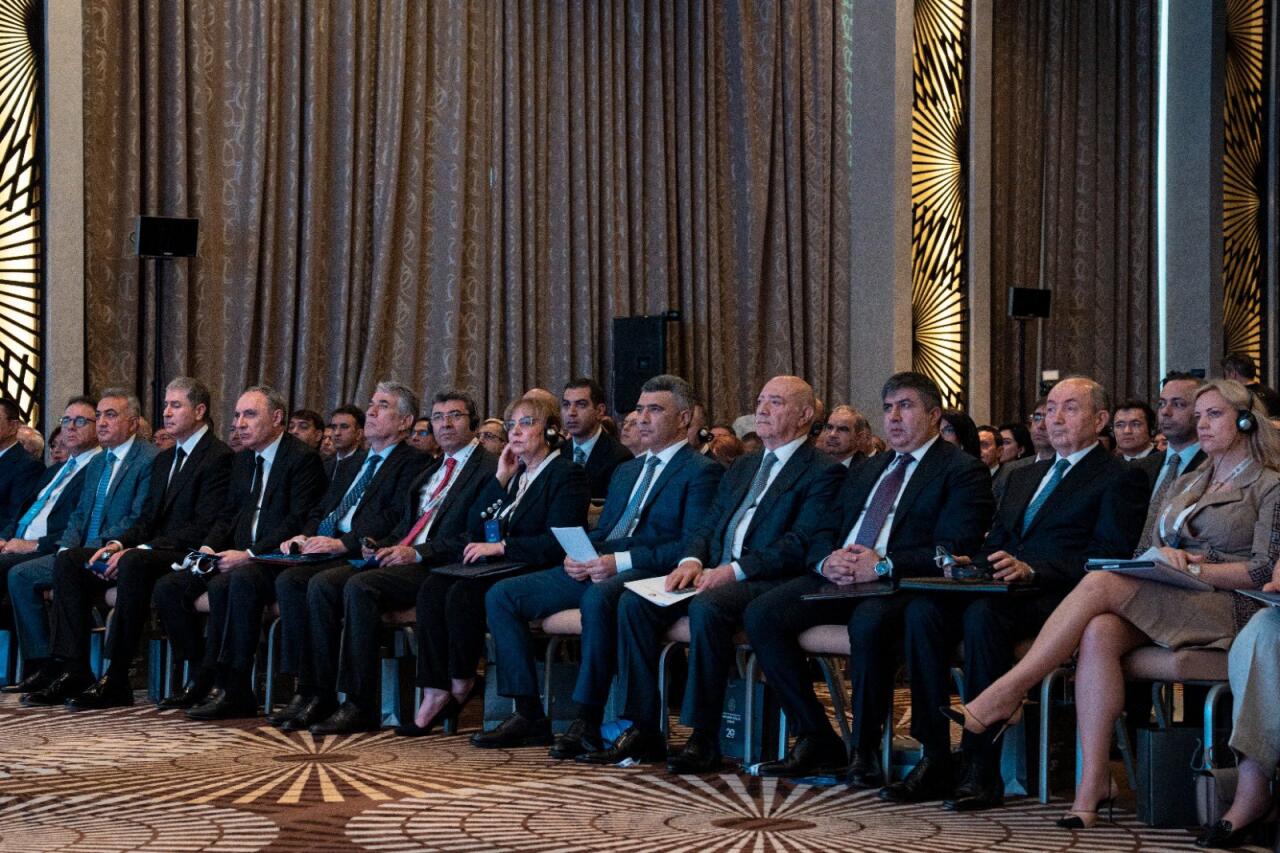 Bakıda Məhkəmə-Hüquq Şurasının 20 illiyinə həsr olunan beynəlxalq konfrans keçirilib