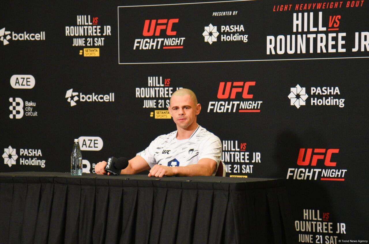 Австрийский боец планирует досрочную победу в Баку на турнире UFC