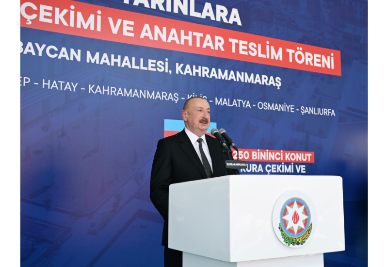 Prezident İlham Əliyev: Azərbaycan məhəlləsinin yaradılması çox gözəl hadisədir