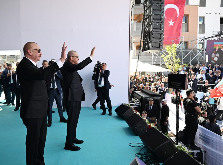 Prezident İlham Əliyev və Prezident Rəcəb Tayyib Ərdoğan Kahramanmaraşda “Azərbaycan” məhəlləsinin açılış mərasimində iştirak ediblər