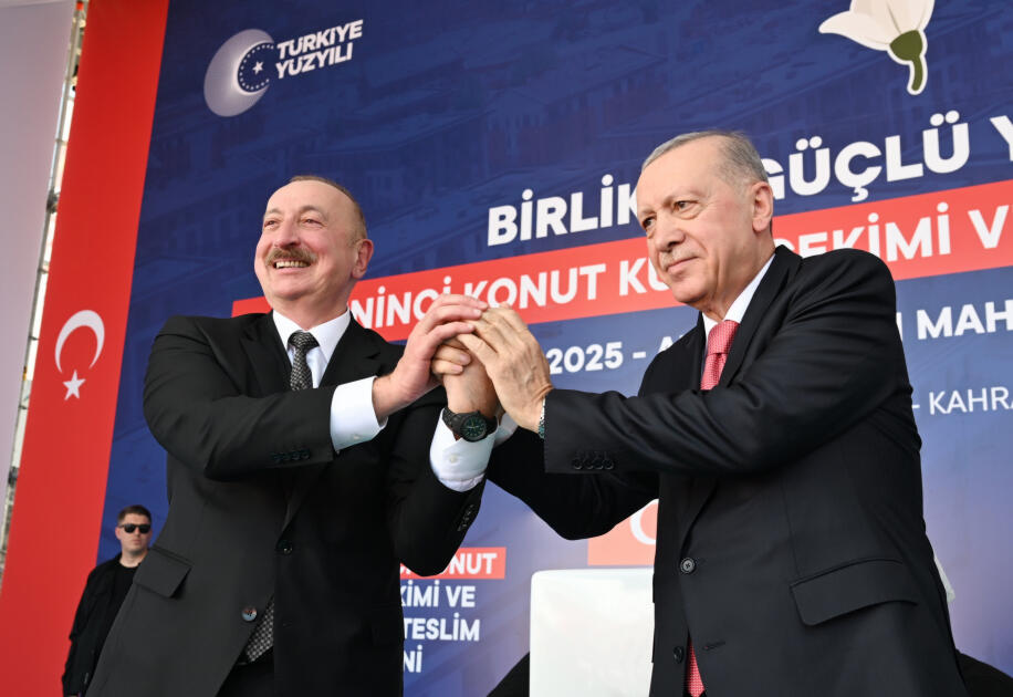 Prezident İlham Əliyev və Prezident Rəcəb Tayyib Ərdoğan Kahramanmaraşda “Azərbaycan” məhəlləsinin açılış mərasimində iştirak ediblər