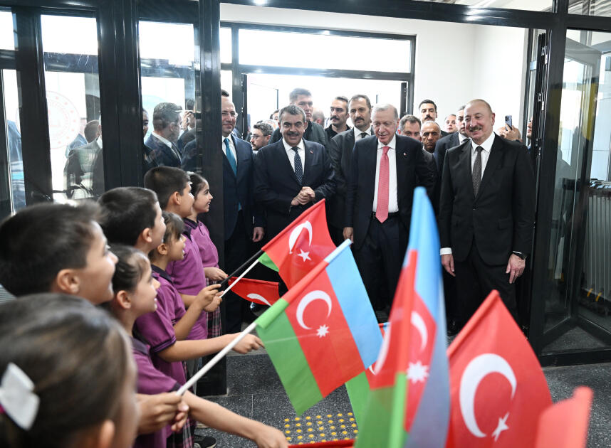 Prezident İlham Əliyev və Prezident Rəcəb Tayyib Ərdoğan Kahramanmaraşda “Azərbaycan” məhəlləsinin açılış mərasimində iştirak ediblər
