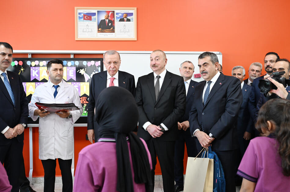 Prezident İlham Əliyev və Prezident Rəcəb Tayyib Ərdoğan Kahramanmaraşda “Azərbaycan” məhəlləsinin açılış mərasimində iştirak ediblər