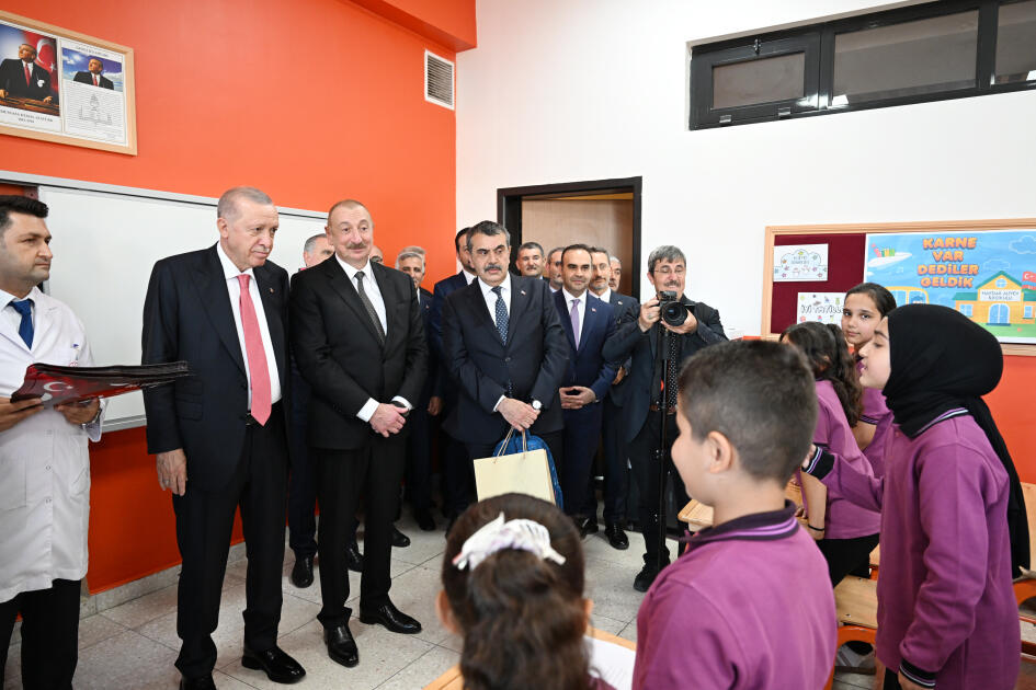 Prezident İlham Əliyev və Prezident Rəcəb Tayyib Ərdoğan Kahramanmaraşda “Azərbaycan” məhəlləsinin açılış mərasimində iştirak ediblər