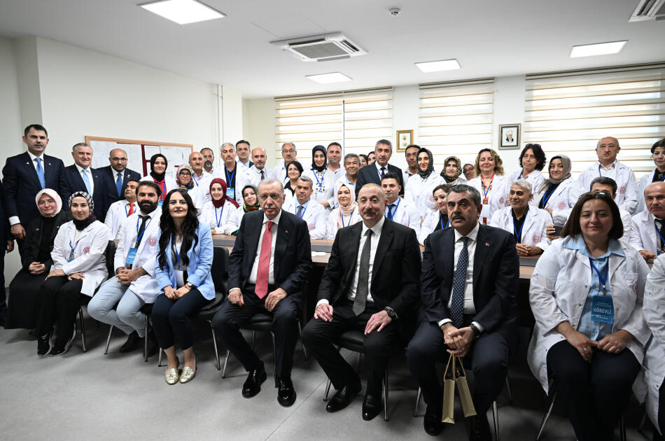 Prezident İlham Əliyev və Prezident Rəcəb Tayyib Ərdoğan Kahramanmaraşda “Azərbaycan” məhəlləsinin açılış mərasimində iştirak ediblər