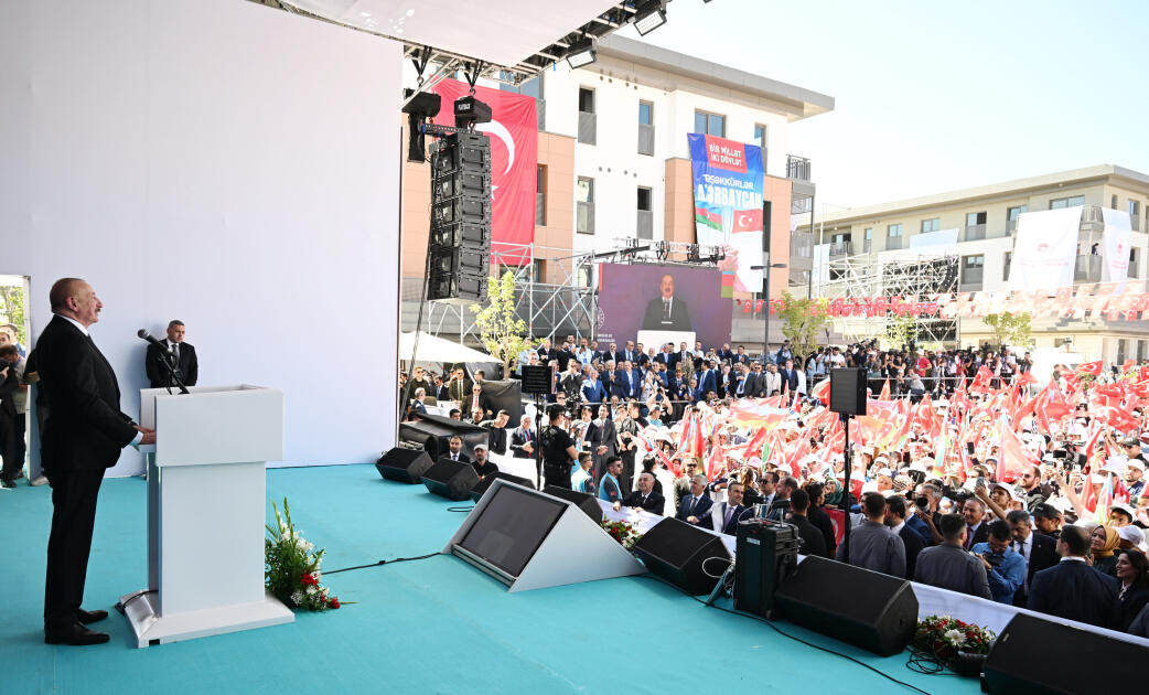 Prezident İlham Əliyev və Prezident Rəcəb Tayyib Ərdoğan Kahramanmaraşda “Azərbaycan” məhəlləsinin açılış mərasimində iştirak ediblər
