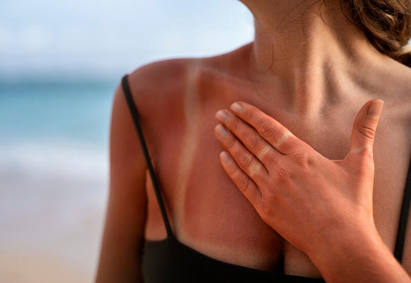 Чтобы уберечь тело от солнца, нужно нанести две столовые ложки SPF-крема