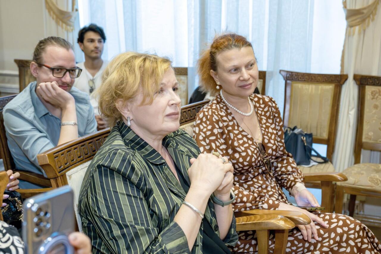 В Баку состоялся праздник музыки и театра к 100-летию Леди Гю