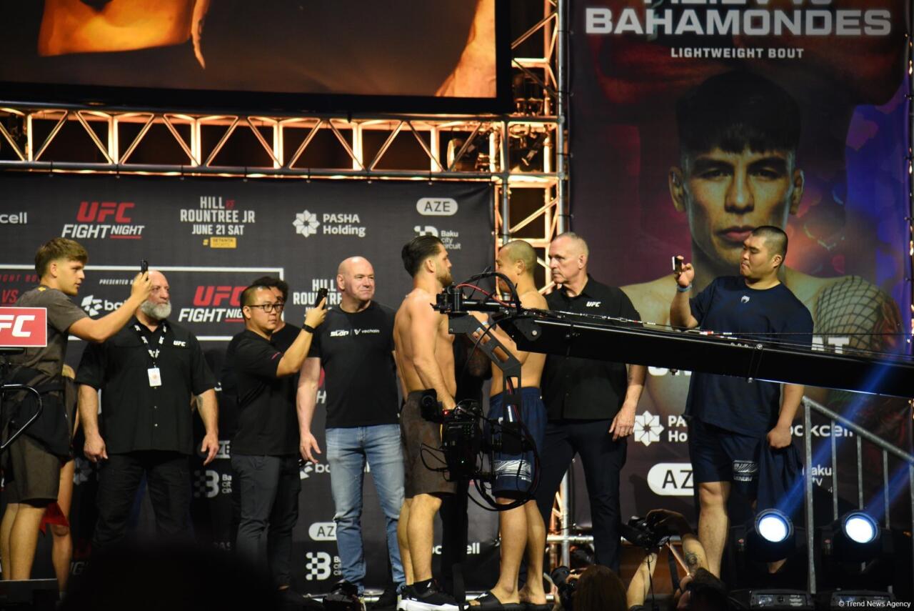 В Баку прошла торжественная церемония взвешивания бойцов UFC Fight Night