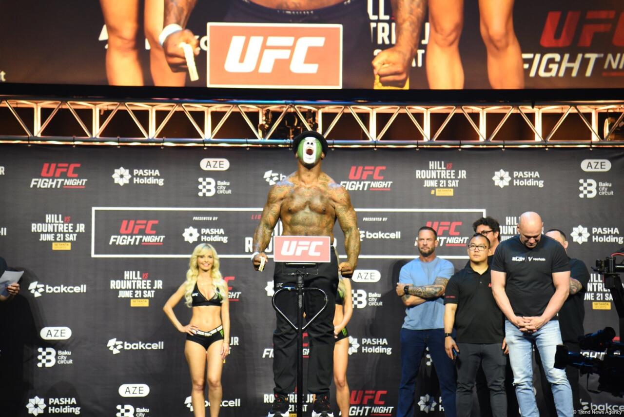 В Баку прошла торжественная церемония взвешивания бойцов UFC Fight Night