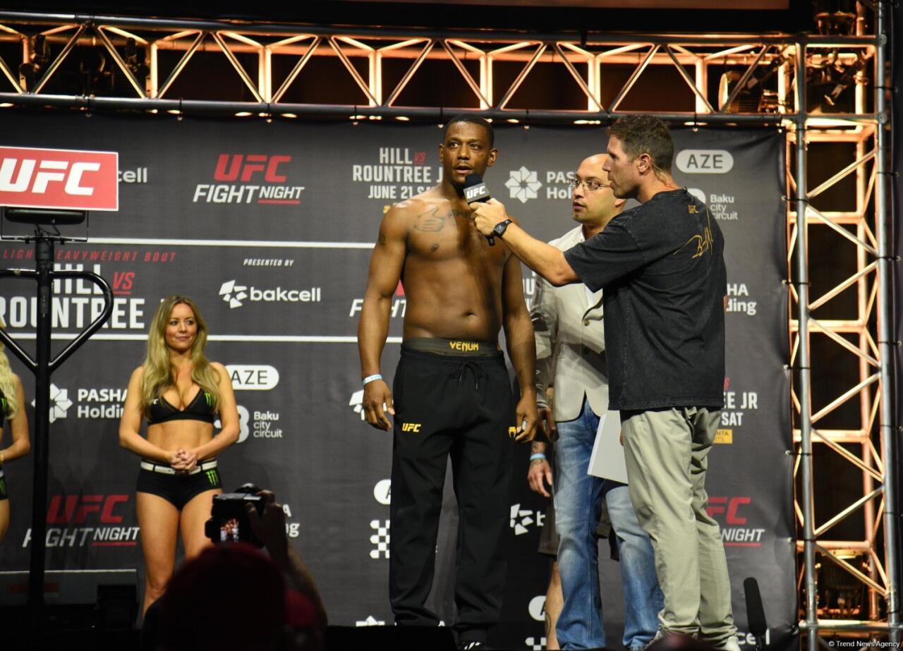 В Баку прошла торжественная церемония взвешивания бойцов UFC Fight Night