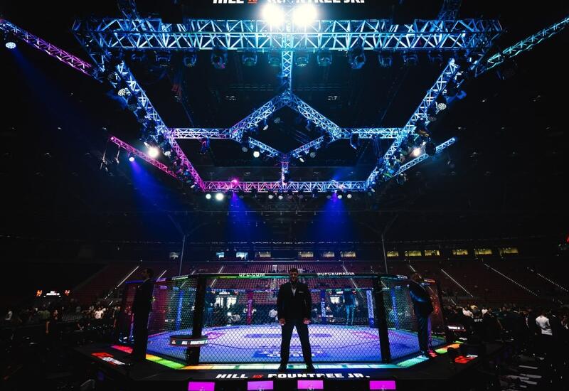 В Баку проходит турнир UFC Fight Night
