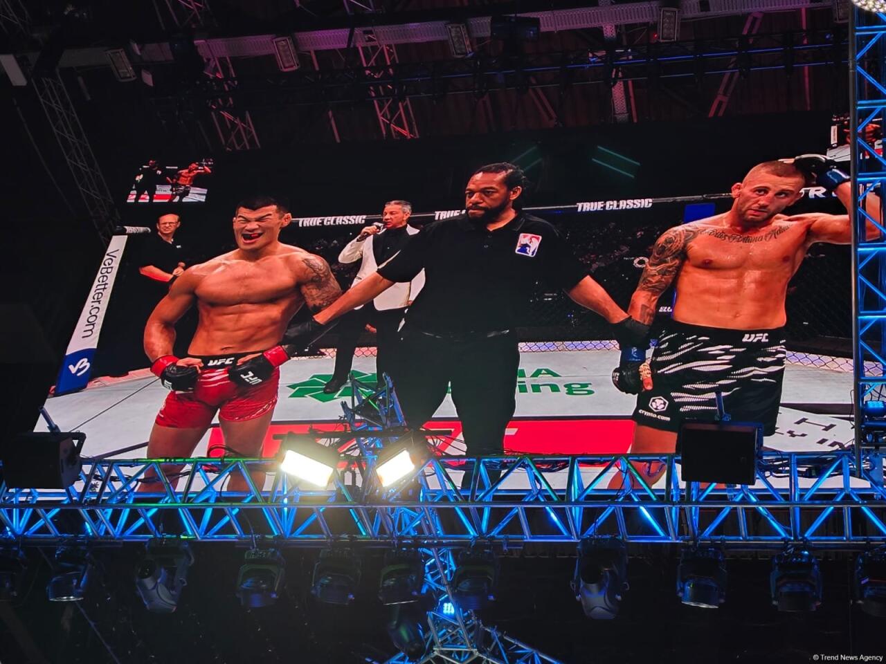 В Баку проходит турнир UFC Fight Night