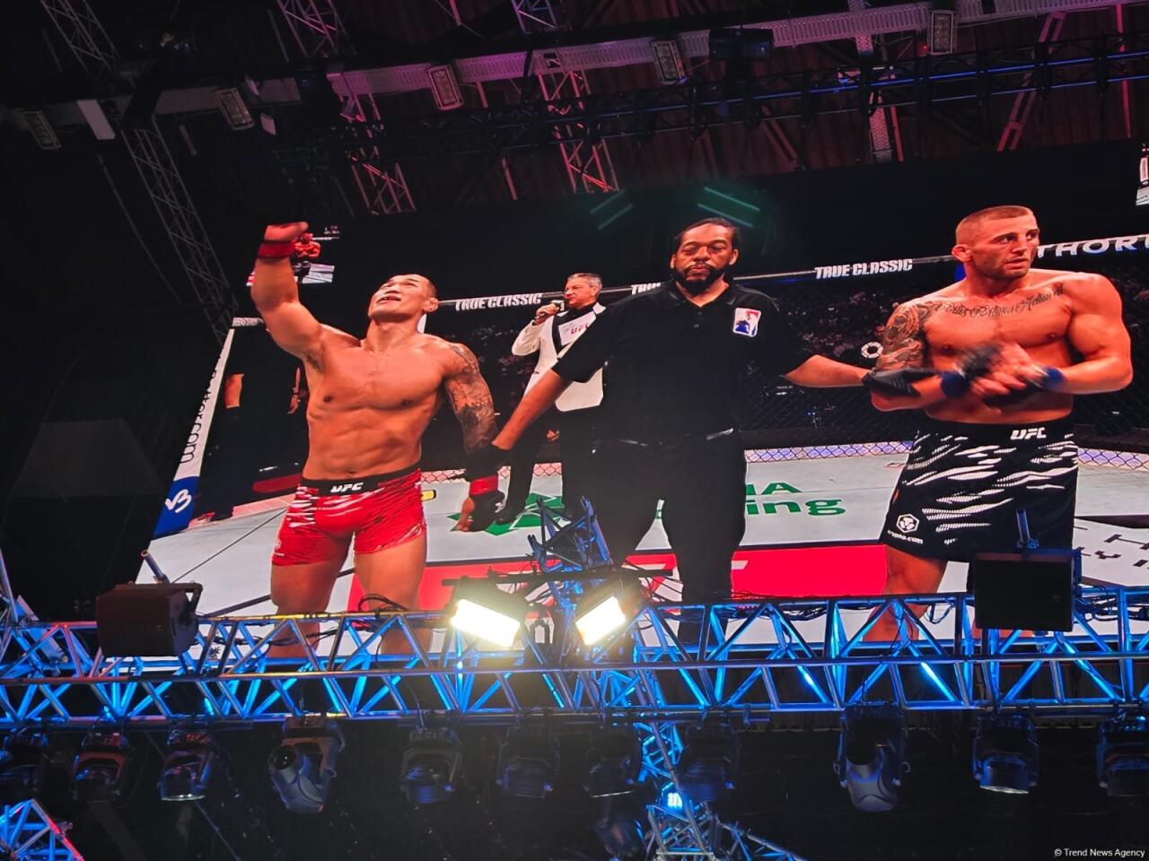 В Баку проходит турнир UFC Fight Night