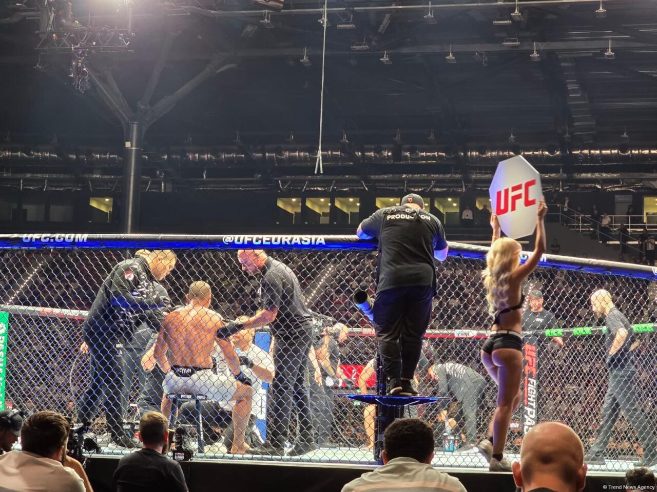 В Баку проходит турнир UFC Fight Night