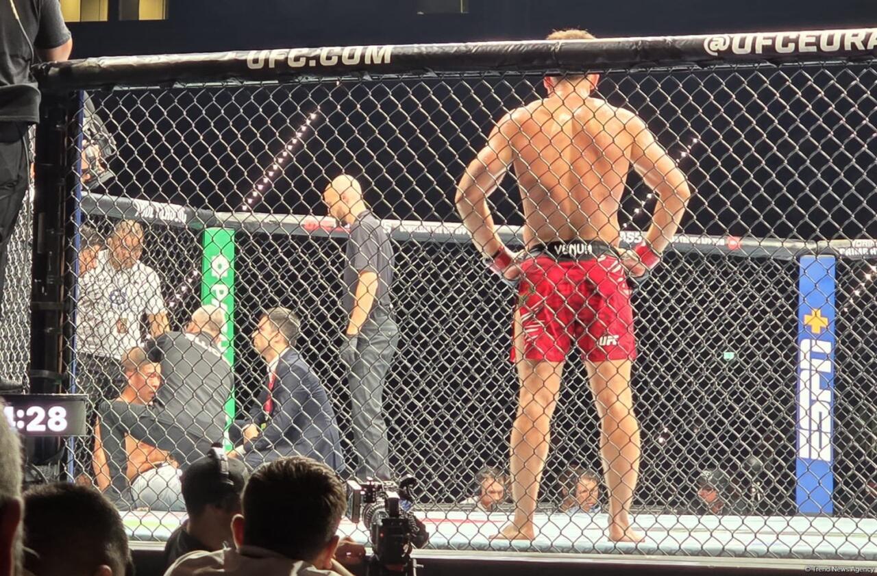 В Баку проходит турнир UFC Fight Night