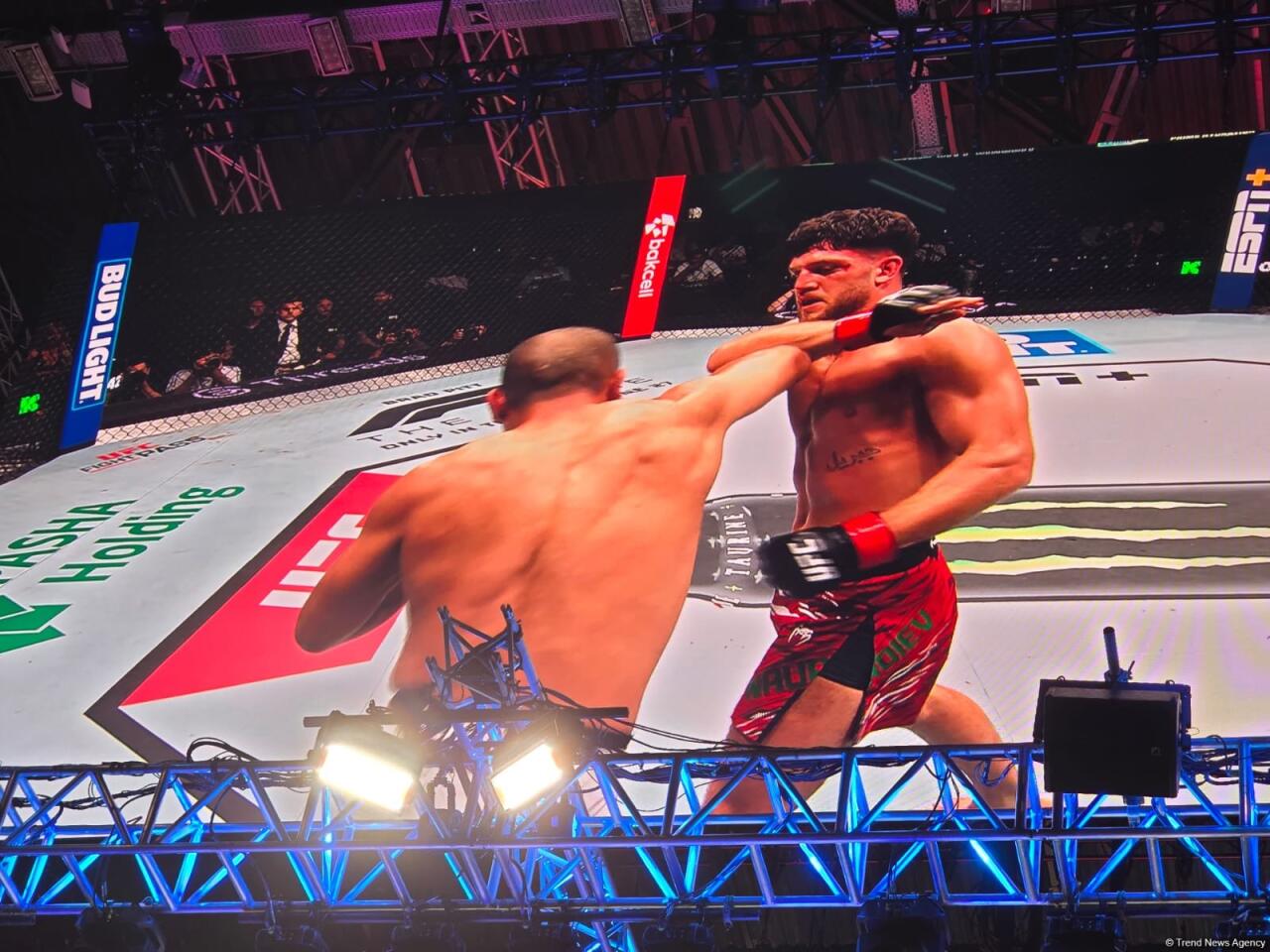 В Баку проходит турнир UFC Fight Night