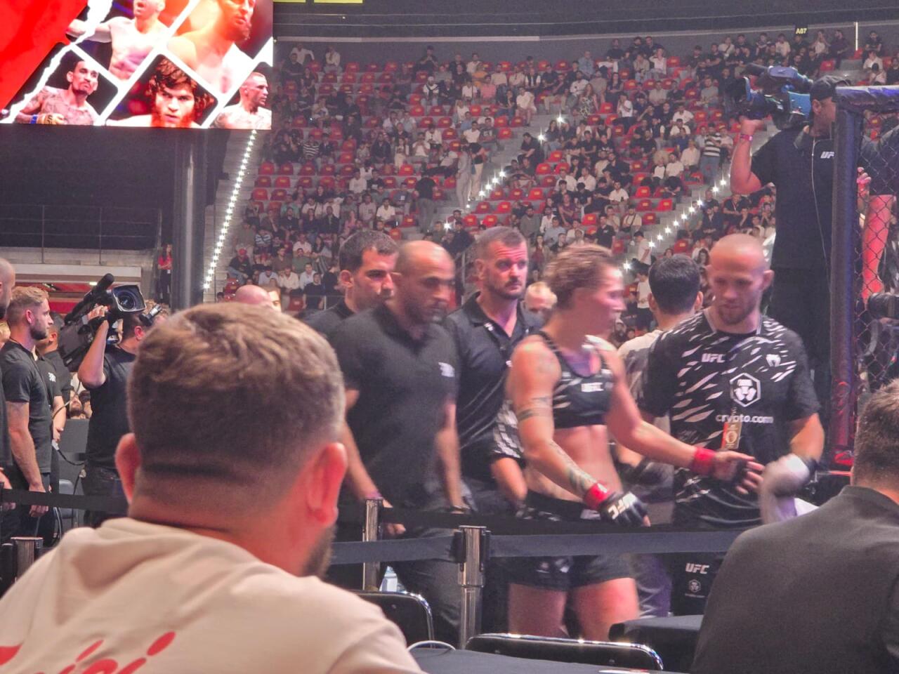 В Баку проходит турнир UFC Fight Night