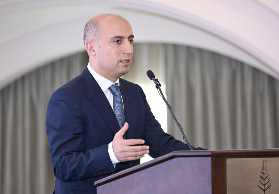 Heydər Əliyev Fondunun vitse-prezidenti Leyla Əliyeva “Gənc qızların təhsilinə dəstək” layihəsi iştirakçılarının məzun günündə iştirak edib