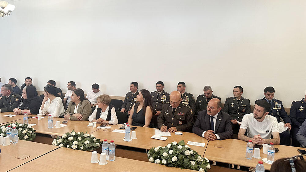 В Минобороны Азербайджана состоялась встреча с представителями СМИ и НПО