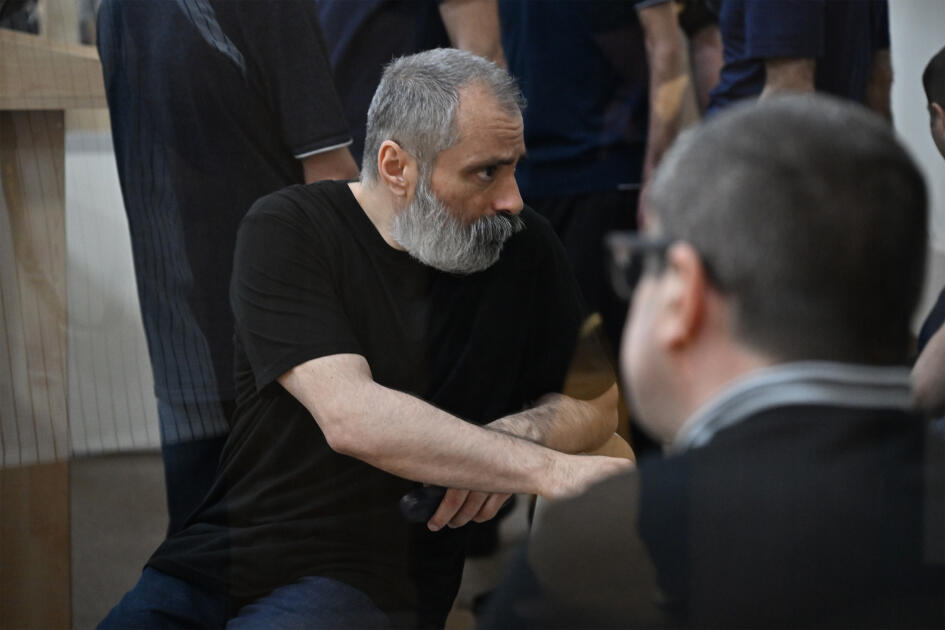 Müharibə dövründə Azərbaycanın cəbhə xəttindən uzaq şəhərlərinin bombalanması əmrinin Ermənistanın siyasi-hərbi rəhbərliyi tərəfindən verilməsi məhkəmədə bir daha təsdiqlənib