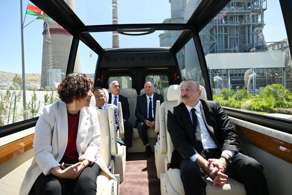 Prezident İlham Əliyev Mingəçevirdə “8 Noyabr” Elektrik Stansiyasının açılış mərasimində iştirak edib