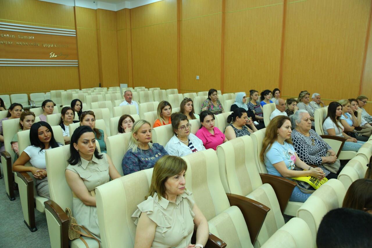 Azərbaycan  Respublikası Milli Məclisinin və Azərbaycan Respublikası Vəkillər Kollegiyasının təşəbbüsü ilə Binəqədi rayonunda aztəminatlı ailələrə hüquqi yardım aksiyası keçirilib