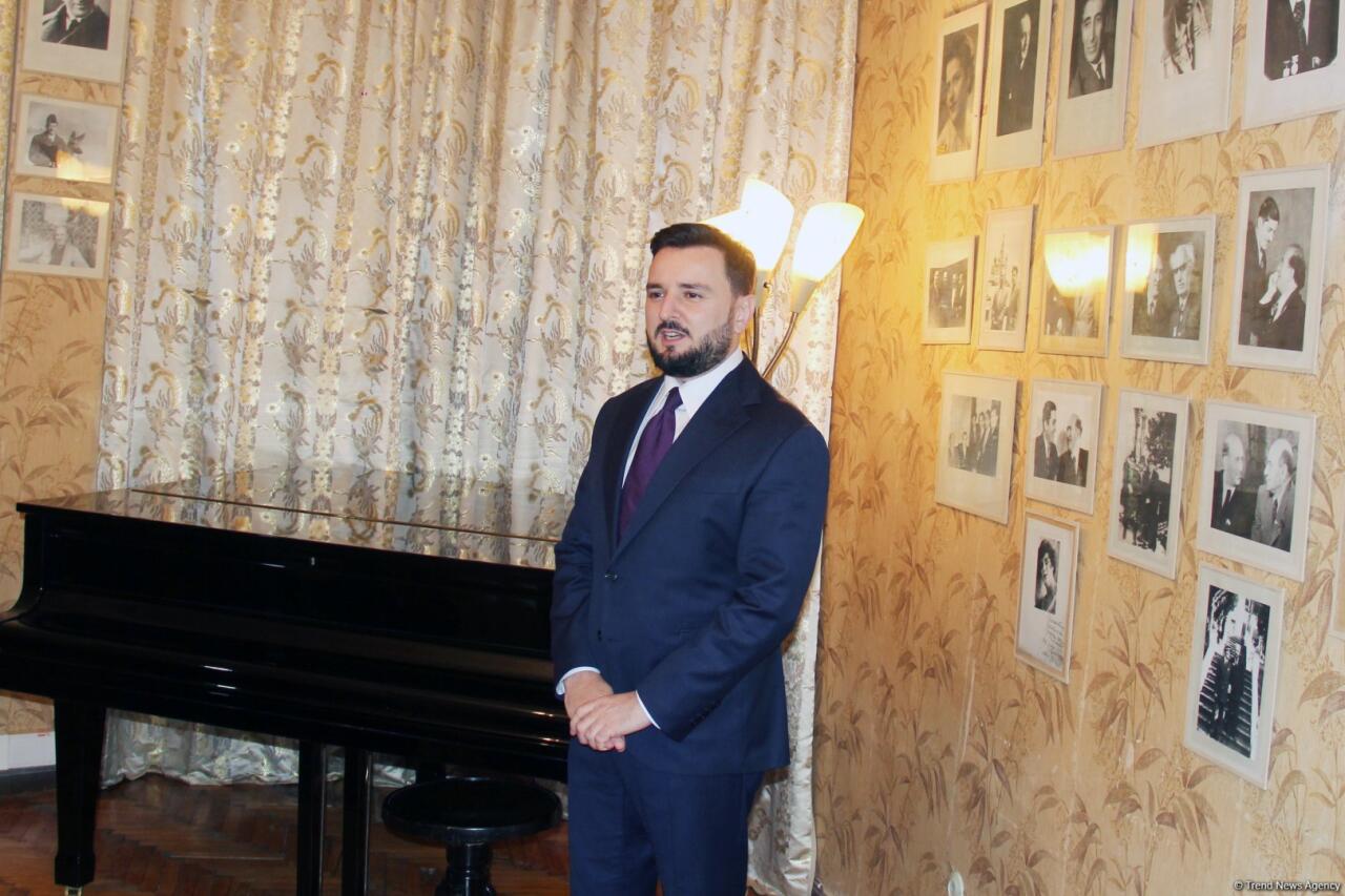 Первый выпуск Вокальной школы Бюльбюля под руководством Рамиля Гасымова