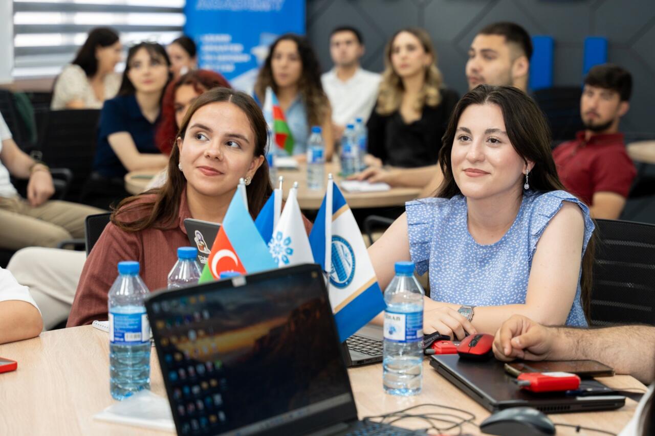 MEDİA və “Euronews”un birgə təşəbbüsü ilə keçirilən “Euronews Academy” çərçivəsində beşgünlük təlim proqramı yekunlaşıb