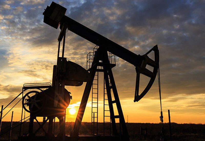 Первая партия азербайджанской нефти доставлена в Омишаль