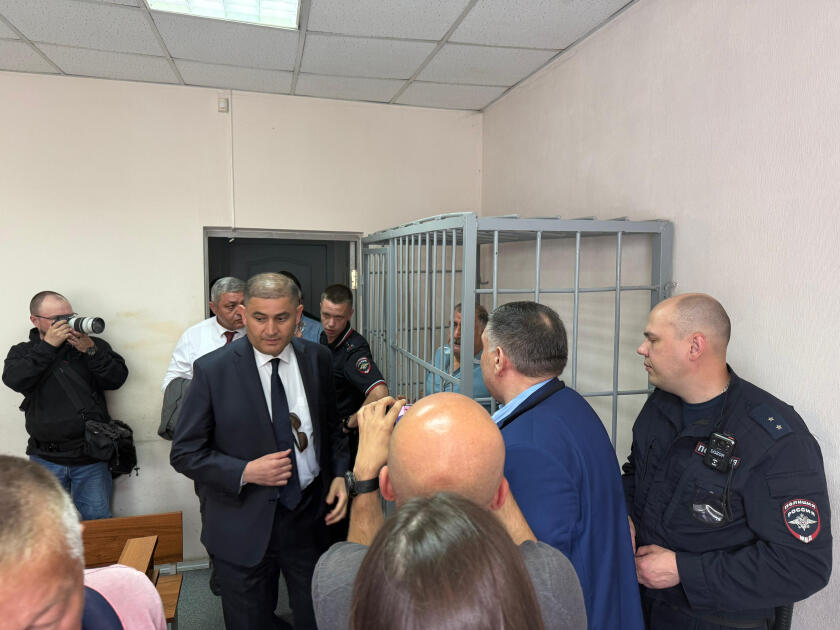 Закрытый судебный процесс по делу азербайджанцев, задержанных в Екатеринбурге