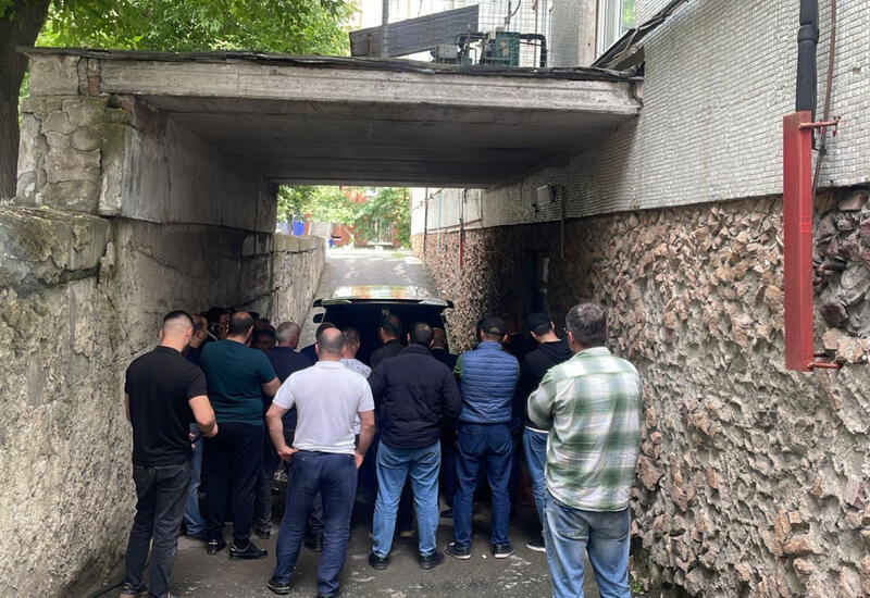 Тела Сафаровых переданы родственникам