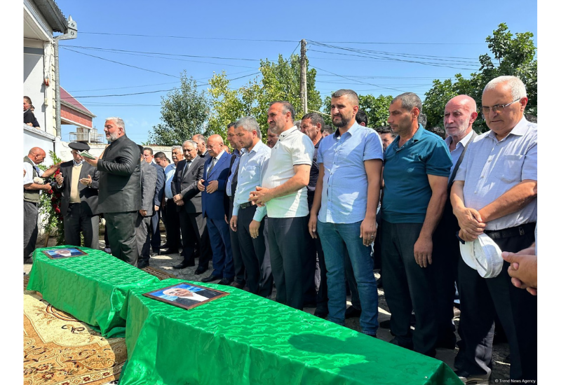 В Агджабеди прошла церемония прощания с убитыми в Екатеринбурге азербайджанцами