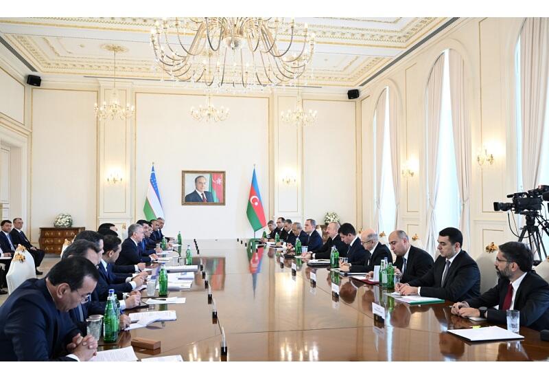 Президент Ильхам Алиев и Президент Шавкат Мирзиёев приняли участие во втором заседании Азербайджано-Узбекского Высшего межгосударственного совета