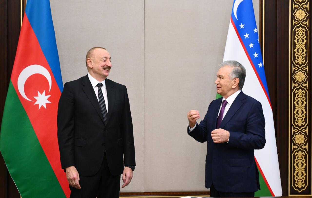Президент Ильхам Алиев и Президент Шавкат Мирзиёев приняли участие в открытии нового здания посольства Узбекистана в Азербайджане