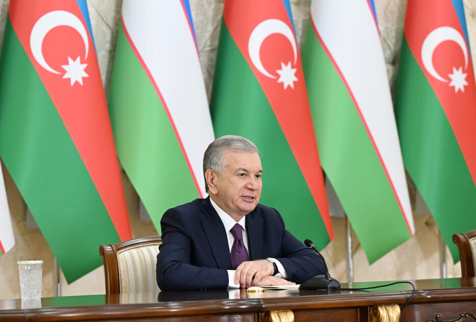 Президент Ильхам Алиев и Президент Шавкат Мирзиёев выступили с заявлениями для прессы