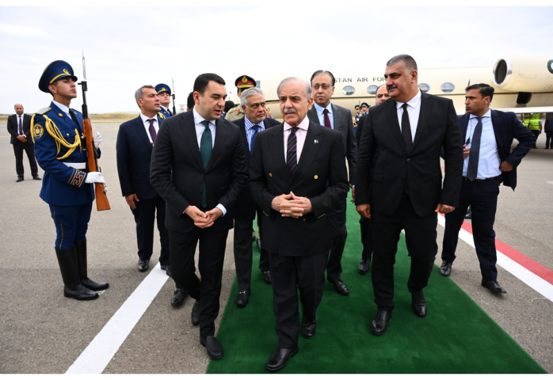 Pakistanın Baş naziri Məhəmməd Şahbaz Şərifin Azərbaycana səfəri başlayıb