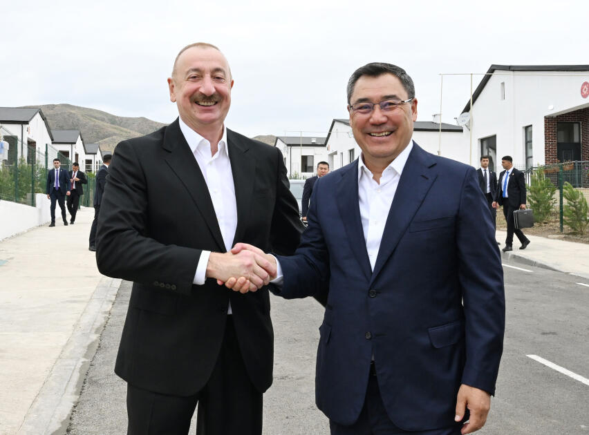 Prezident İlham Əliyev və Prezident Sadır Japarov Ağdam rayonunun Xıdırlı kəndinin 1-ci mərhələsinin açılışında iştirak ediblər