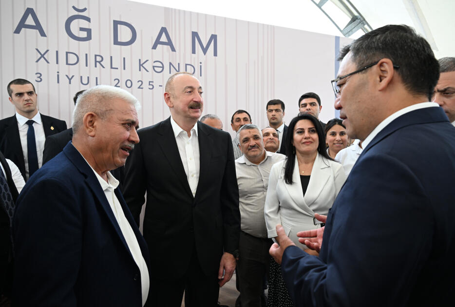 Prezident İlham Əliyev və Prezident Sadır Japarov Ağdam rayonunun Xıdırlı kəndinin 1-ci mərhələsinin açılışında iştirak ediblər