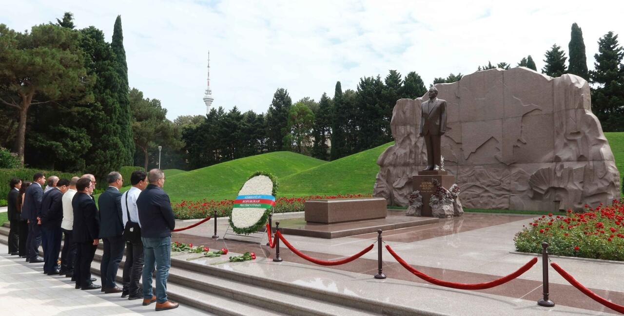 Марокканские журналисты находятся с визитом в Азербайджане