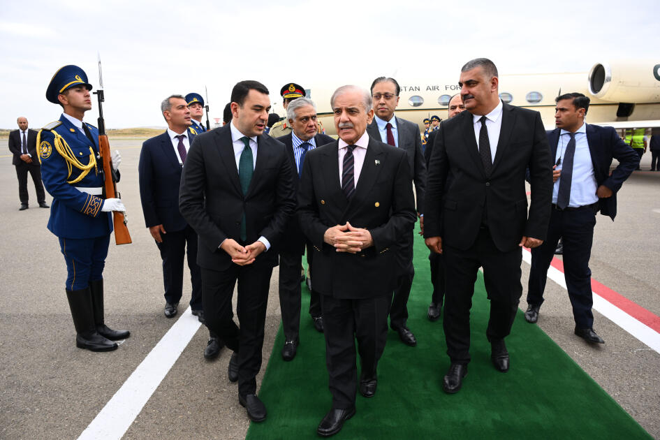 Pakistanın Baş naziri Məhəmməd Şahbaz Şərifin Azərbaycana səfəri başlayıb