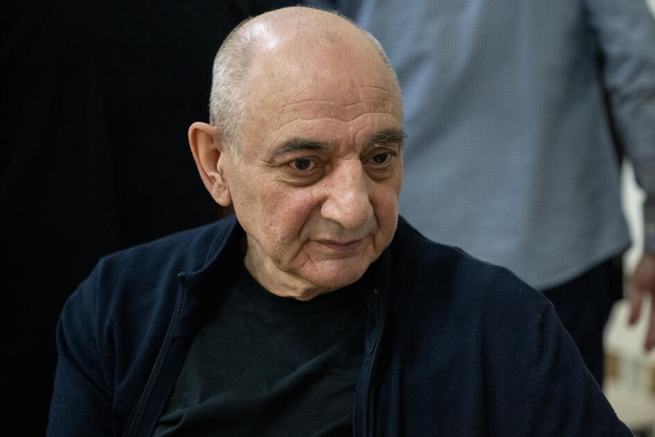 Ermənistan silahlı qüvvələrinin əsir və girov götürdükləri azərbaycanlılara verdiyi işgəncələrlə bağlı məhkəmədə ifadələr dinlənilib