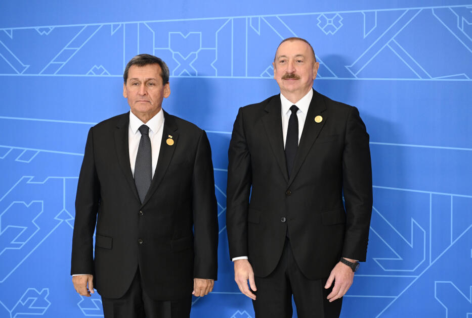 Prezident İlham Əliyev Xankəndi şəhərində İqtisadi Əməkdaşlıq Təşkilatının 17-ci Zirvə görüşündə çıxış edib