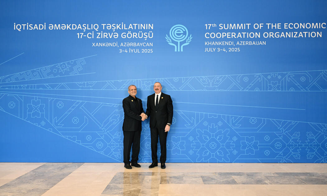 Prezident İlham Əliyev Xankəndi şəhərində İqtisadi Əməkdaşlıq Təşkilatının 17-ci Zirvə görüşündə çıxış edib