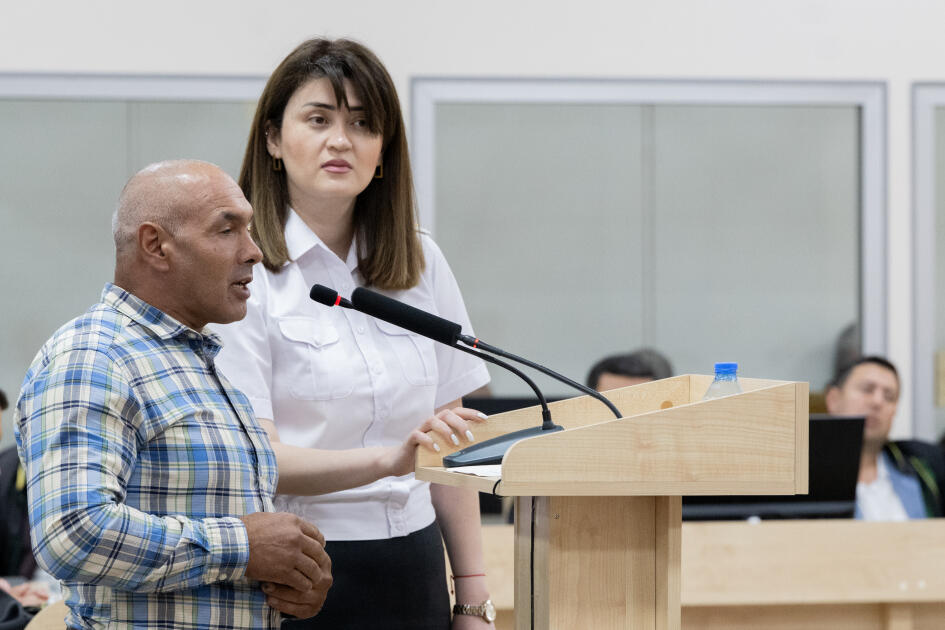 Ermənistan silahlı qüvvələrinin Kəlbəcərdə dinc əhalini, uşaqları atəşə tutması ilə bağlı zərərçəkmiş şəxslər məhkəmədə ifadə veriblər